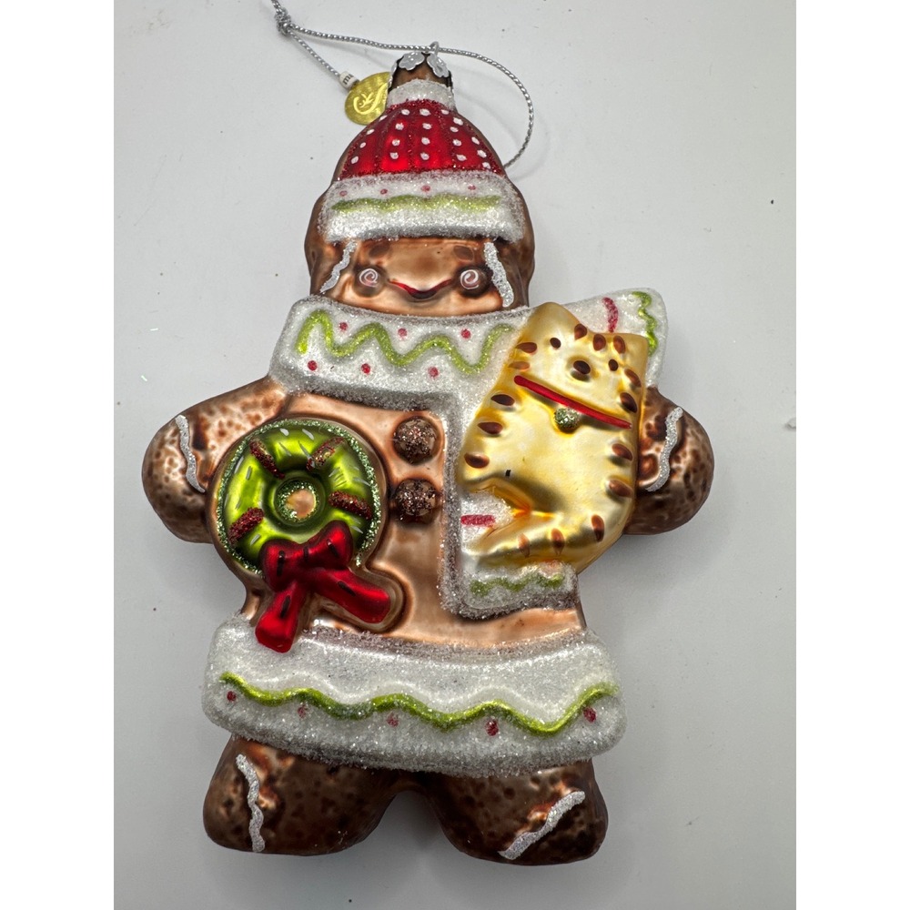 Seasons of Midwest of Cannon Falls Gingerbread Man with Cat Glass Ornament